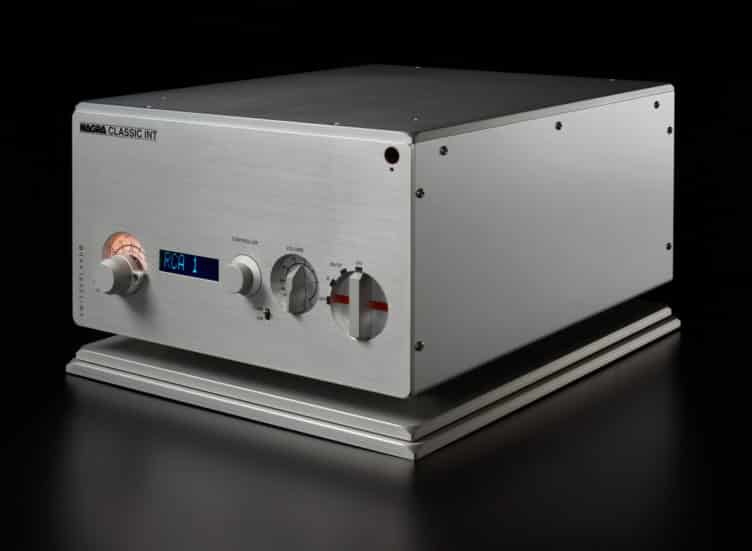 Nagra CLASSIC INT Amplificador integrado estéreo estado sólido transistor Mosfet transformador modulómetro frontal VFS