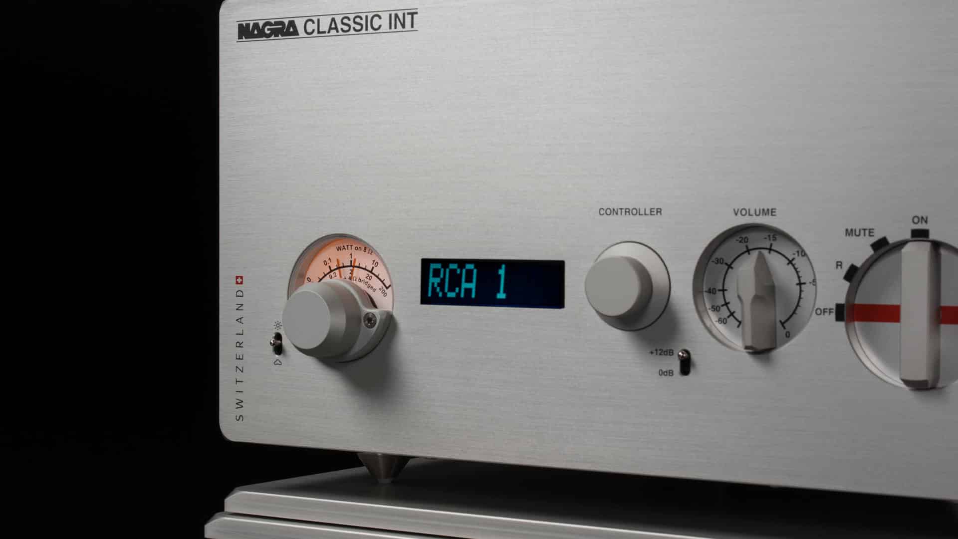 Nagra Classic INT Integrierter Verstärker Festkörper-Stereo Mosfet Transistor Transformator Modulometer Frontseite VFS