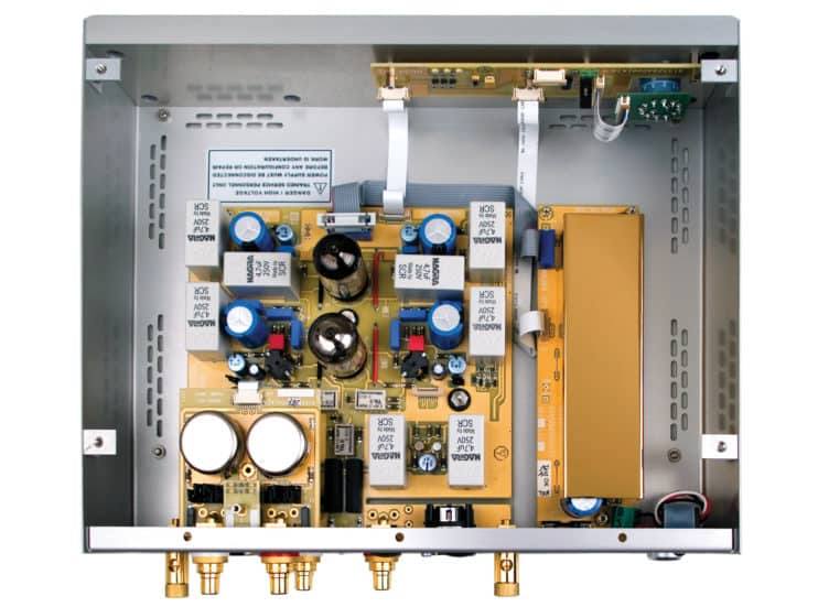 Nagra VPS Valve Phonostufe Vorverstärker Röhre RCA XLR Innenansicht