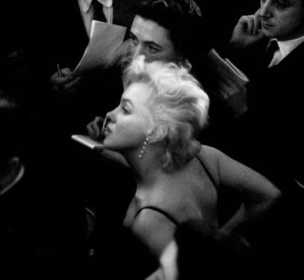 Nagra Marylin no.5 Chanel interview what do you wear in  blogbed 