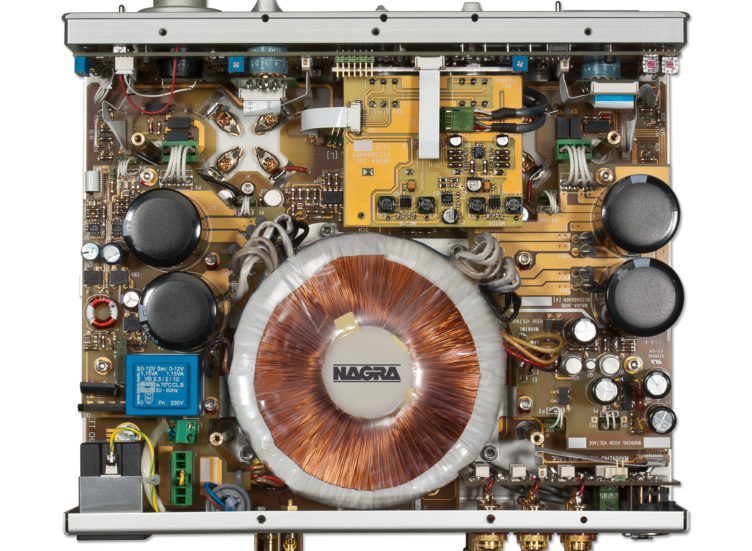 Nagra 300B 300p 300i integrated power amplifier inside tube modulometer vfs