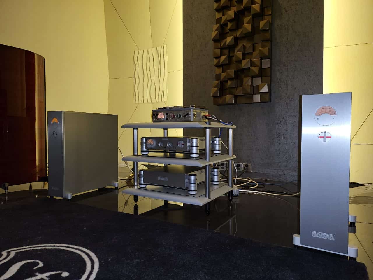 Perfect hifi Malaysia set up 1 hd amp preamp iv-s