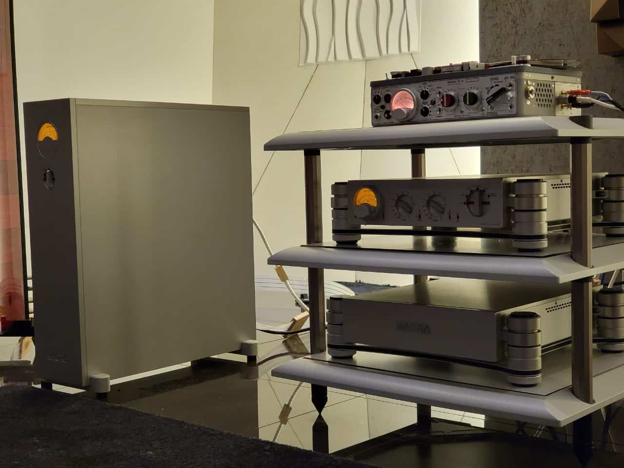 Perfect hifi Malaysia set up 5 hd amp preamp iv-s