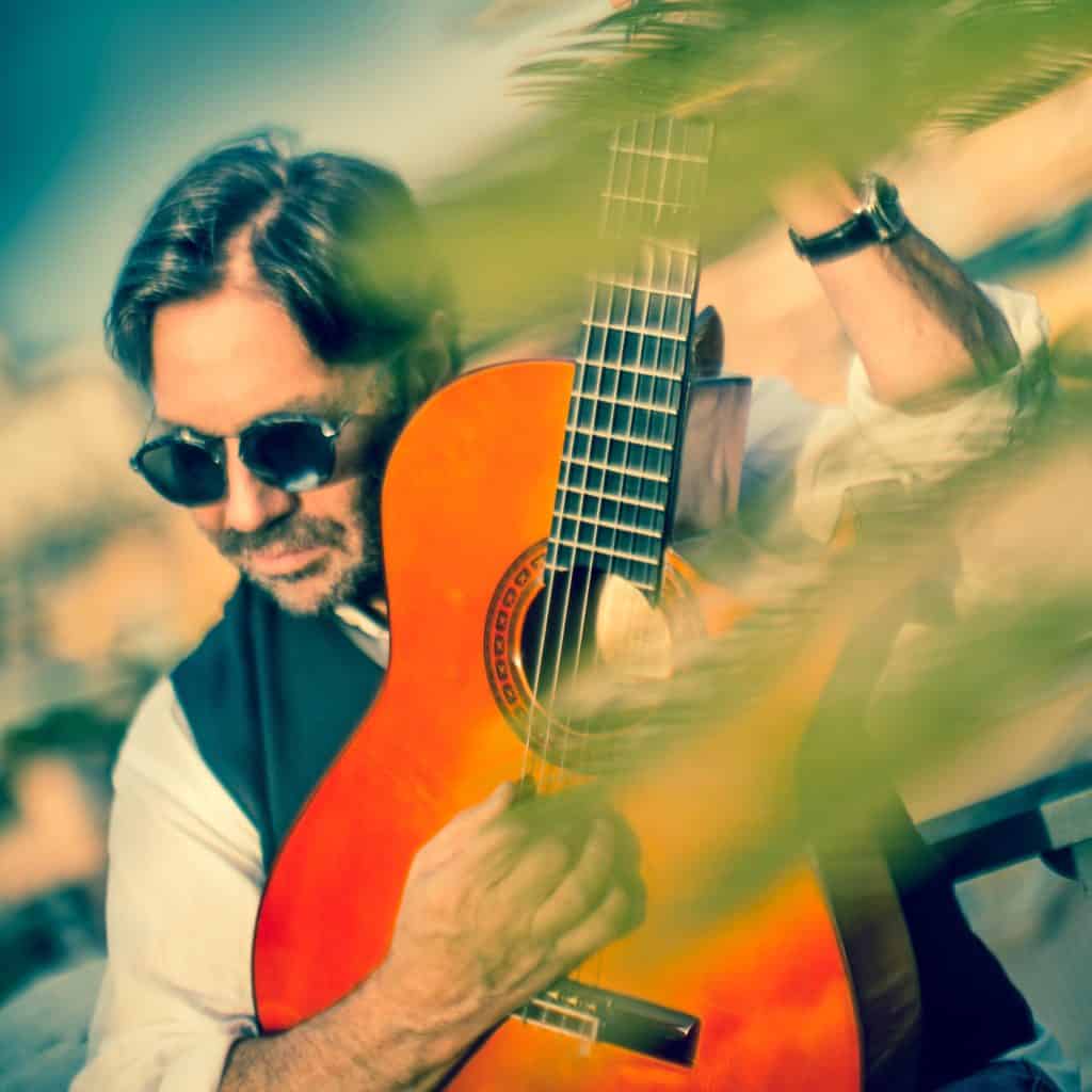 Al Di Meola Abey Vonn nagra Munich high end meet the expert