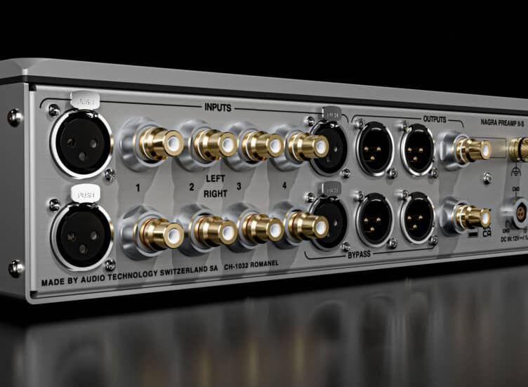 Conectores traseros de preamplificador Nagra Preamp II-S serie II